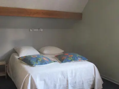 Un ou plusieurs lits dans un hébergement de l'établissement Chalet Calme sur les Hauteurs - 8 Pers, Proche Pistes - FR-1-814-103