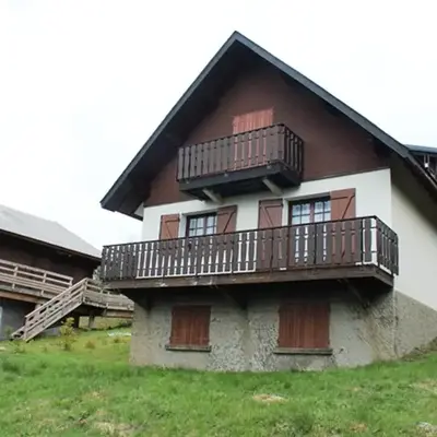 Chalet Calme sur les Hauteurs - 8 Pers