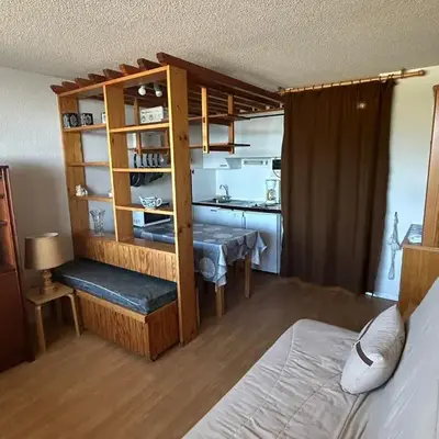 Studio confortable au centre