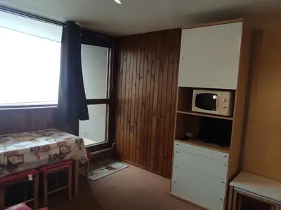 Cuisine ou kitchenette dans l'établissement Studio cosy sur les pistes de Super Besse - FR-1-814-109