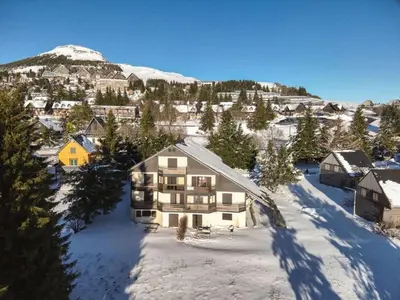 Vue générale sur la montagne ou vue sur la montagne depuis l'appartement