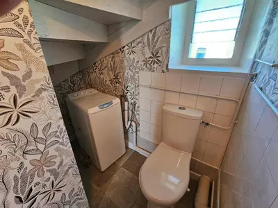 Salle de bains dans l'établissement gîte au calme
