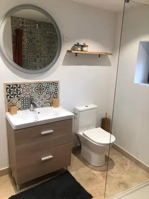 Salle de bains dans l'établissement charme cantalien