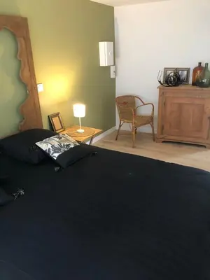Coin salon dans l'établissement charme cantalien