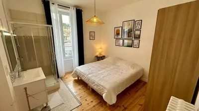 Salle de bains dans l'établissement Le Beau Site 4 Le Mont Dore 6 pers