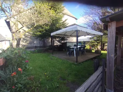 Jardin de l'établissement Gîte familial 