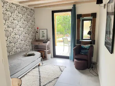 Coin salon dans l'établissement Les Caminols