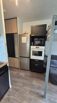 Cuisine ou kitchenette dans l'établissement Résidence les grands horizon