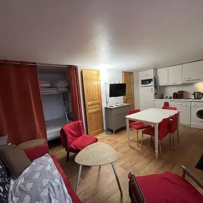 Studio central au Lioran avec terrasse et parking - FR-1-787-125