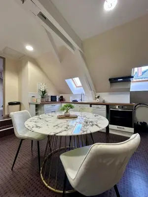 Coin salon dans l'établissement Casa Foch - T3 pour 3 personnes - Parking - Proche Hyper Centre