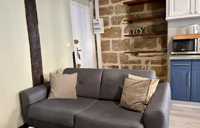 Cuisine ou kitchenette dans l'établissement Brive Republique