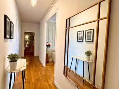 Plan de l'établissement FITZ JAMES 2 Bedrooms 2 Bathrooms in Historic Center