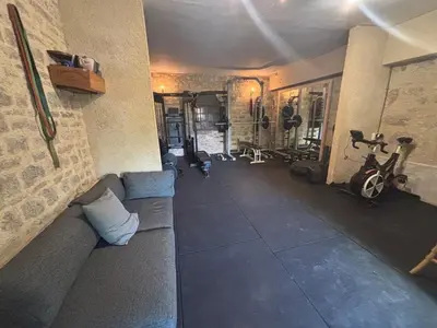Salle ou équipements de sports de l'établissement Chateau du Perrier