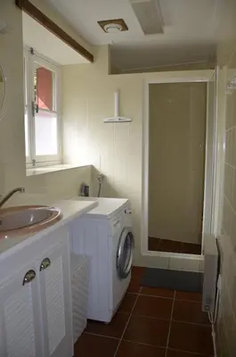 Salle de bains dans l'établissement Renovated water mill next to the river Tardes