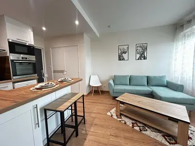 Cuisine ou kitchenette dans l'établissement La Suite Aurence, chic et calme