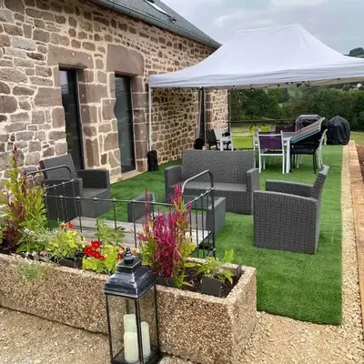 Renovated house with hot tub