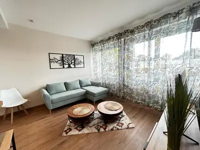 Coin salon dans l'établissement La Suite Chataîgner, chic et calme
