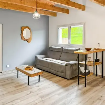 Maison au cœur de la vallée du Cantal - 2pers