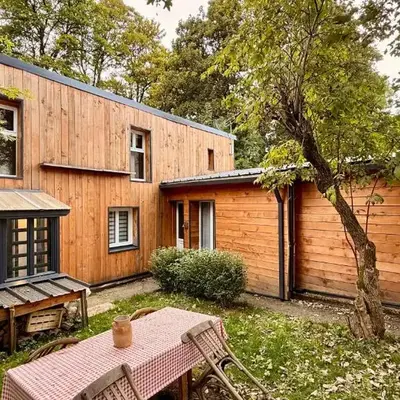 La maison du Trappeur et la cabane des sources