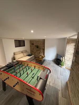 Billard dans l'établissement Lesjolislogementsbrivistes exception