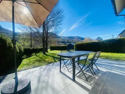 Vue générale sur la montagne ou vue sur la montagne depuis la maison de vacances