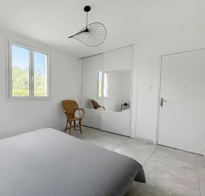 Un ou plusieurs lits dans un hébergement de l'établissement Le Priou - Maison Avec Grand Jardin