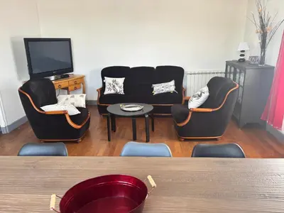 Coin salon dans l'établissement Appartement confortable avec jardin à Objat, 120 m²
