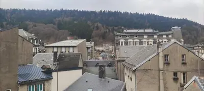 Vue générale sur la montagne ou vue sur la montagne depuis l'appartement
