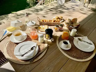 Nourriture dans le B&B/chambre d'hôtes ou à proximité