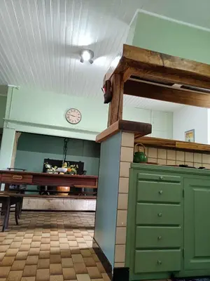 Cuisine ou kitchenette dans l'établissement Villa périgourdine avec piscine