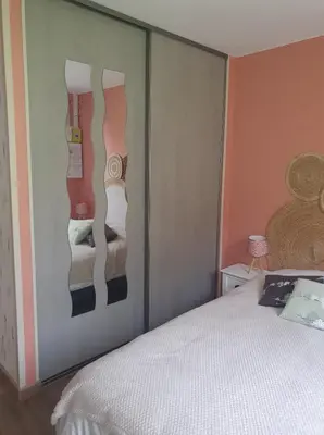 Un ou plusieurs lits dans un hébergement de l'établissement Résidence La Rose
