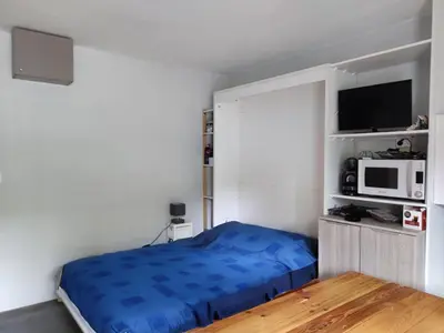 Cuisine ou kitchenette dans l'établissement La Pause Bourboulienne Appartement RDC avec balcon