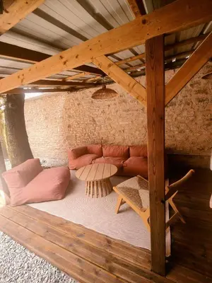 Coin salon dans l'établissement La Marquise des Anges