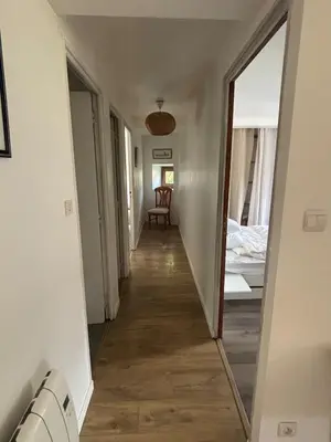 Un ou plusieurs lits dans un hébergement de l'établissement La Maison du Ruisseau