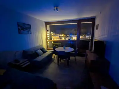 Coin salon dans l'établissement Appartement 5 personnes avec garage, balcon et belle vue
