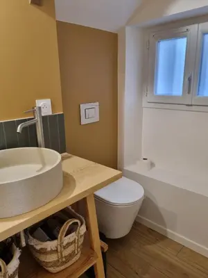 Salle de bains dans l'établissement Le refuge de Noa - Les apparts de Maddy