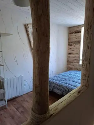 Un ou plusieurs lits dans un hébergement de l'établissement le nid des choups le petit duplex 2 personnes