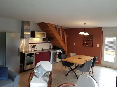 Cuisine ou kitchenette dans l'établissement Gîte L'establou Lissacoise
