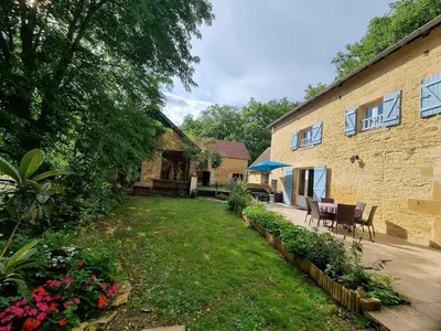 Jardin de l'établissement gite en pleine nature