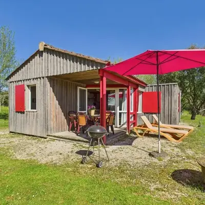 Gite La Brousse - piscine - pour 5 avec jardin