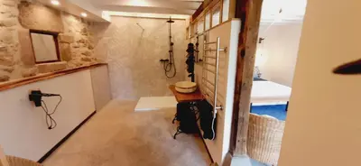 Salle de bains dans l'établissement L'atelier de François