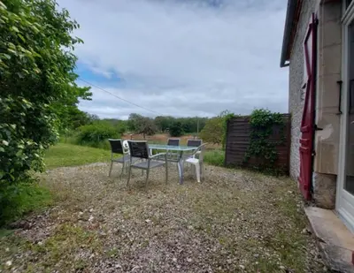 Jardin de l'établissement Gite 06-Les Glycines avec piscine & jacuzzi-5 pers