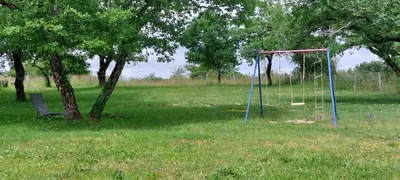 Aire de jeux pour enfants de l'établissement La Grange de Rocamadour