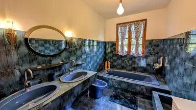 Salle de bains dans l'établissement Bonheur