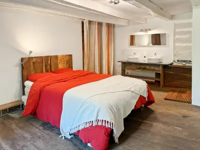 Un ou plusieurs lits dans un hébergement de l'établissement Le refuge d'Auvergne, calme, 8pers, jardin