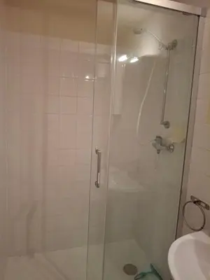 Salle de bains dans l'établissement L'Amour Triomphe