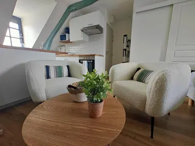 Cuisine ou kitchenette dans l'établissement Le Naturel, avec climatisation et parking privé