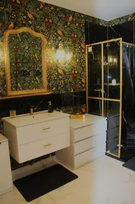 Salle de bains dans l'établissement villa lanzac