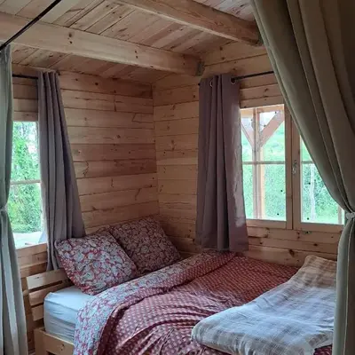 Wooden Cabin - La Fleurie - on Campsite in Saint Robert