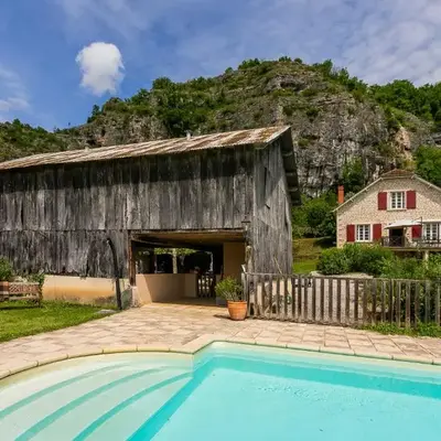 Family Villa - Laroche Martel